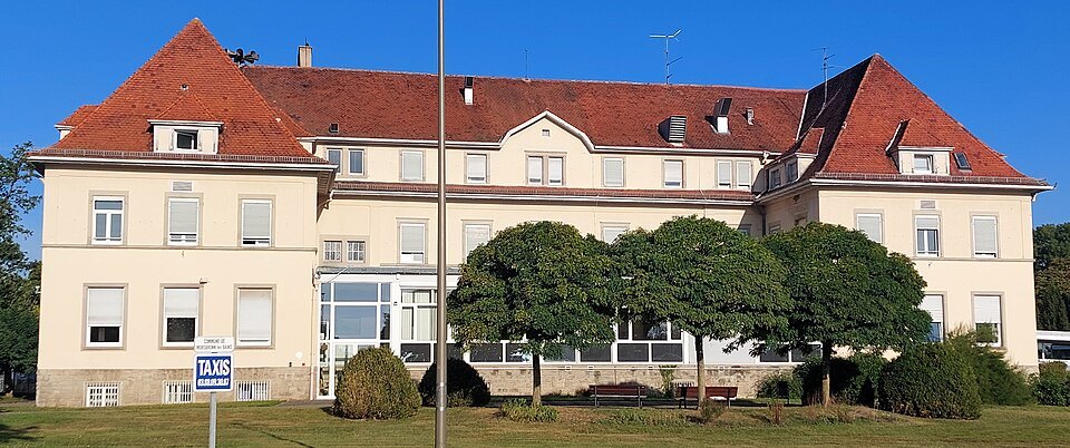 Établissement thermal de Morsbronn-les-Bains, photographié en septembre 2023.